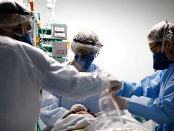 Sanitarios del hospital Nossa Senhora da Conceicao de Porto Alegre (Brasil)