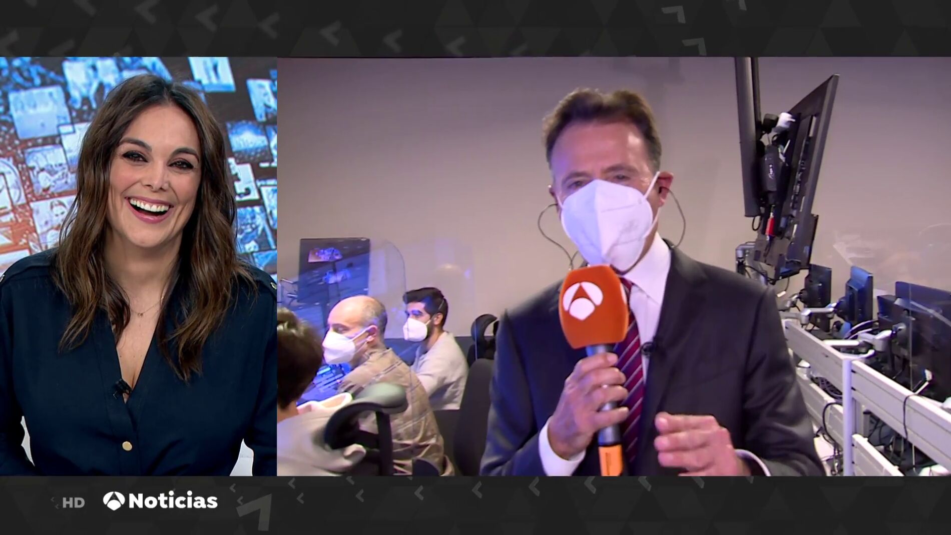 Mat&iacute;as Prats bromea con M&oacute;nica Carrilo tras su paso por 'Mask Singer'