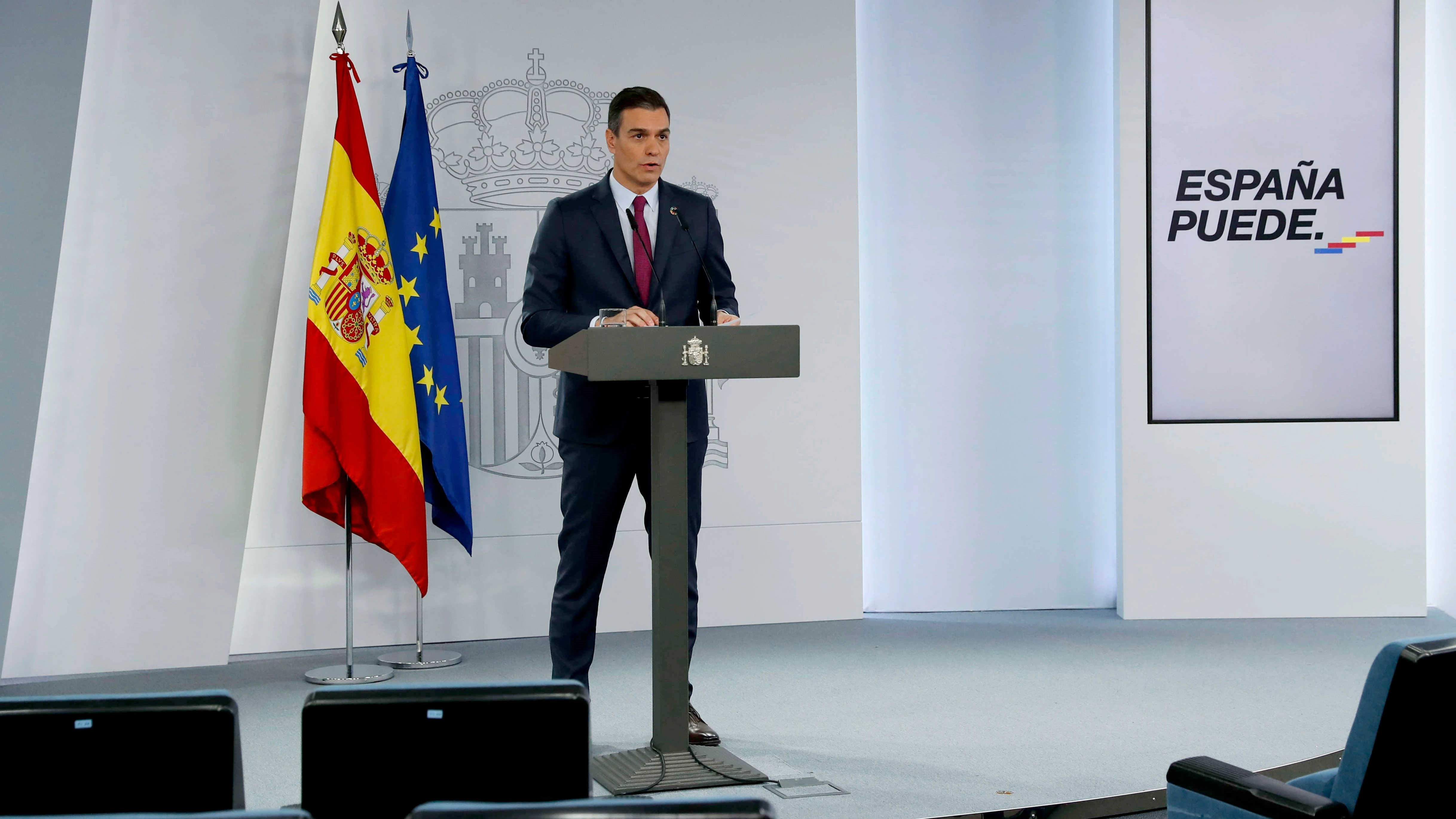 El presidente del Gobierno, Pedro S&aacute;nchez, en rueda de prensa ofrecida esta tarde en el Palacio de La Moncloa tras participar en la cumbre telem&aacute;tica del G20