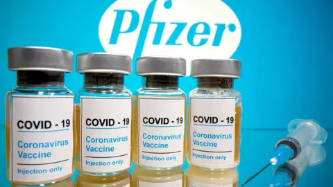 La vacuna de Pfizer, ¿la primera en ser aprobada? La vacuna de Pfizer, ¿la primera en ser aprobada?