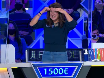 Jorge Fernández alucina con el gran valor de una concursante de ‘La ruleta de la suerte’: “Eso es tenerlos cuadrados” Jorge Fernández alucina con el gran valor de una concursante de ‘La ruleta de la suerte’: “Eso es tenerlos cuadrados”