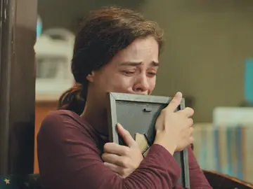 La íntima conversación de Bahar con Sarp: “Te sigo echando de menos” La íntima conversación de Bahar con Sarp: “Te sigo echando de menos”