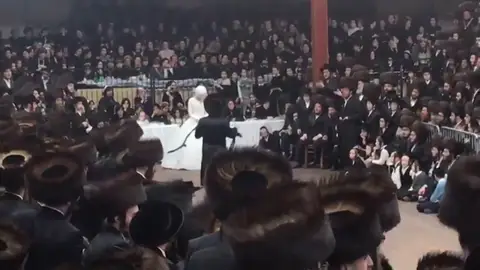 Boda judía con 7.000 invitados en plena pandemia Boda judía con 7.000 invitados en plena pandemia