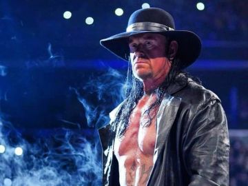 Undertaker (El Enterrador) se despide de la WWE después de 30 años de carrera 
