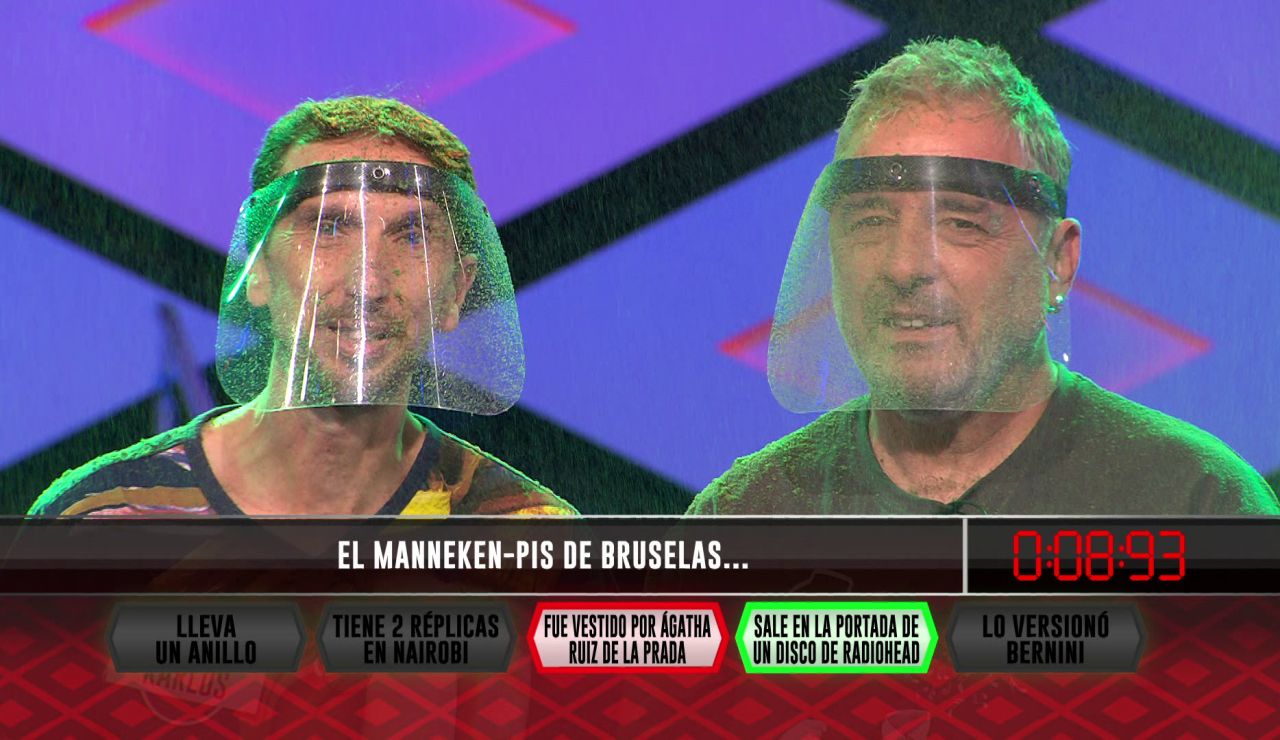 Los ‘Babazorros’ alucinan con un extravagante vestuario tras fallar una pregunta sobre Agatha Ruiz de la Prada Los ‘Babazorros’ alucinan con un extravagante vestuario tras fallar una pregunta sobre Agatha Ruiz de la Prada