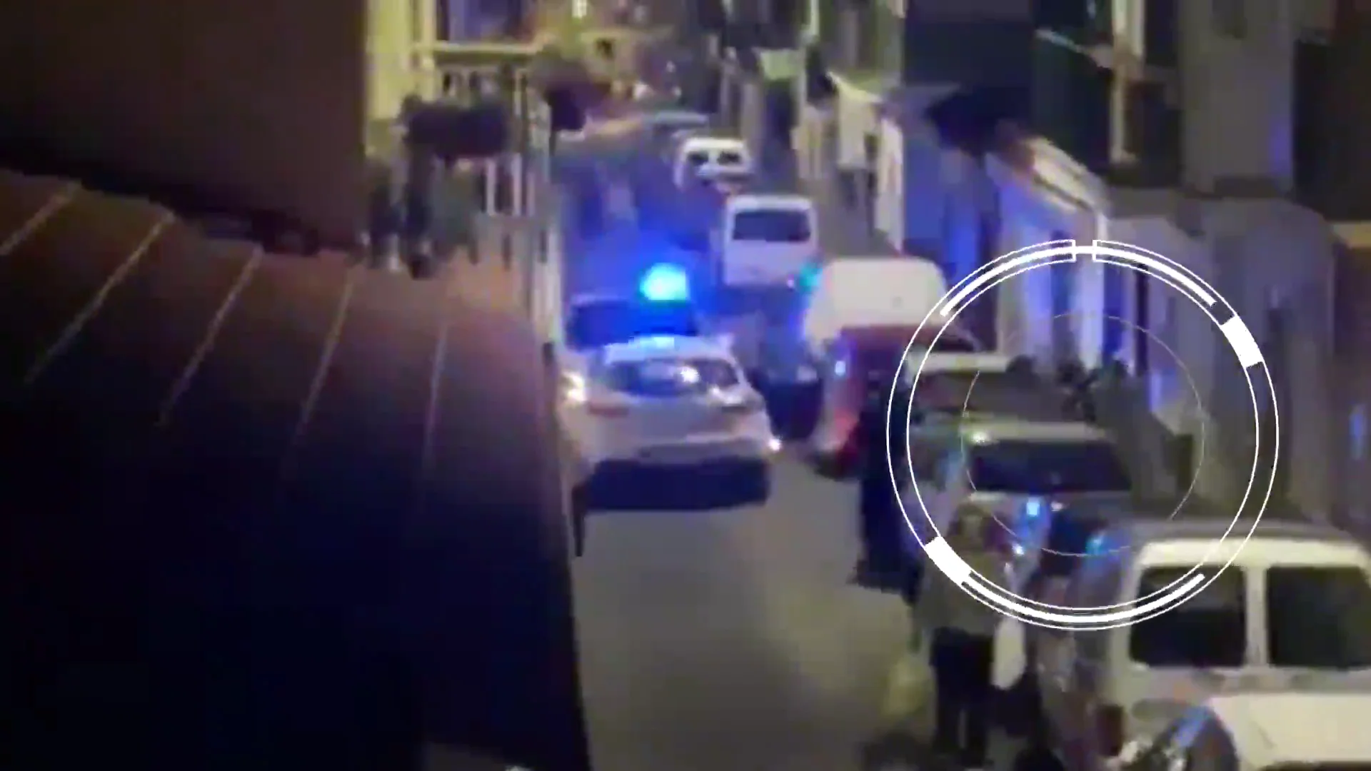 Momento de la agresión a dos agentes en Alhaurín de la Torre Momento de la agresión a dos agentes en Alhaurín de la Torre