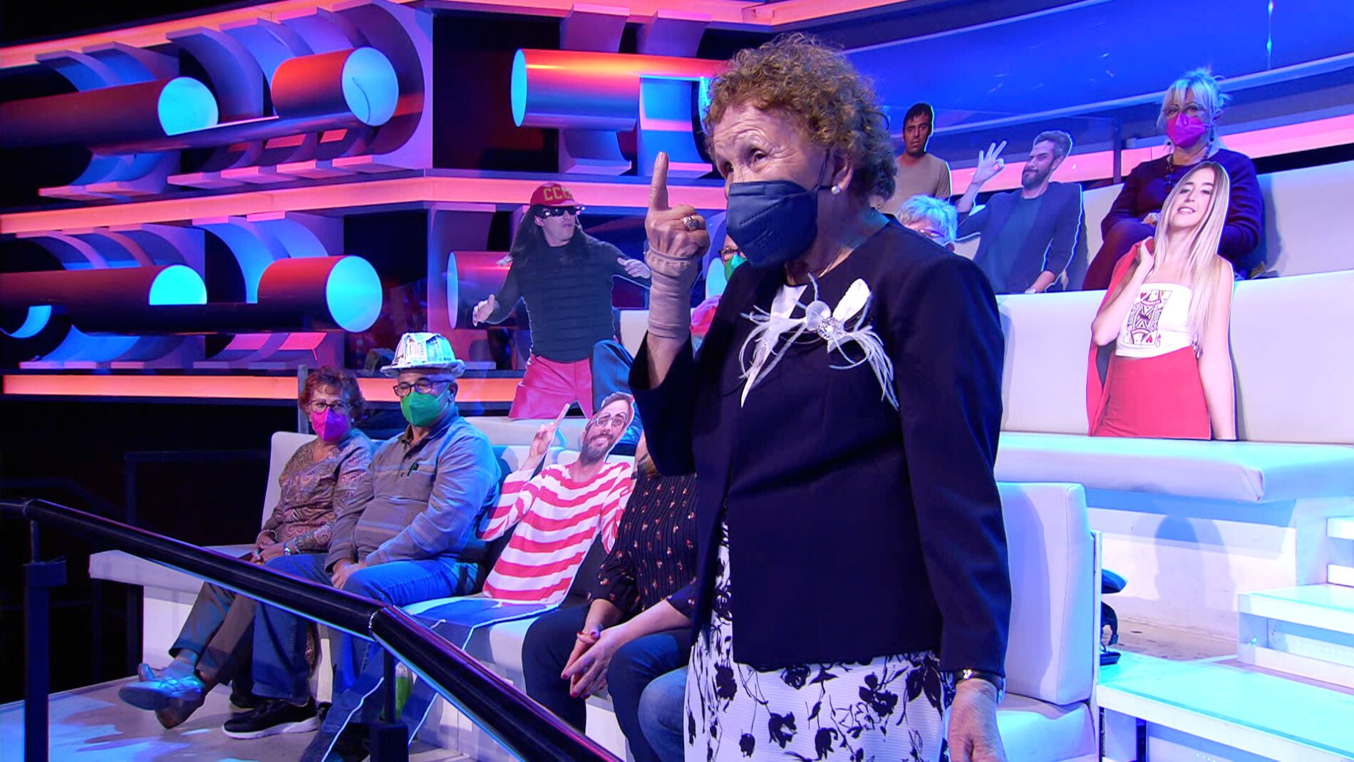 &iexcl;En este '&iexcl;Ahora caigo!' canta hasta Palmira Gog&oacute;! Momentazo con su versi&oacute;n de 'Mi carro' de Manolo Escobar