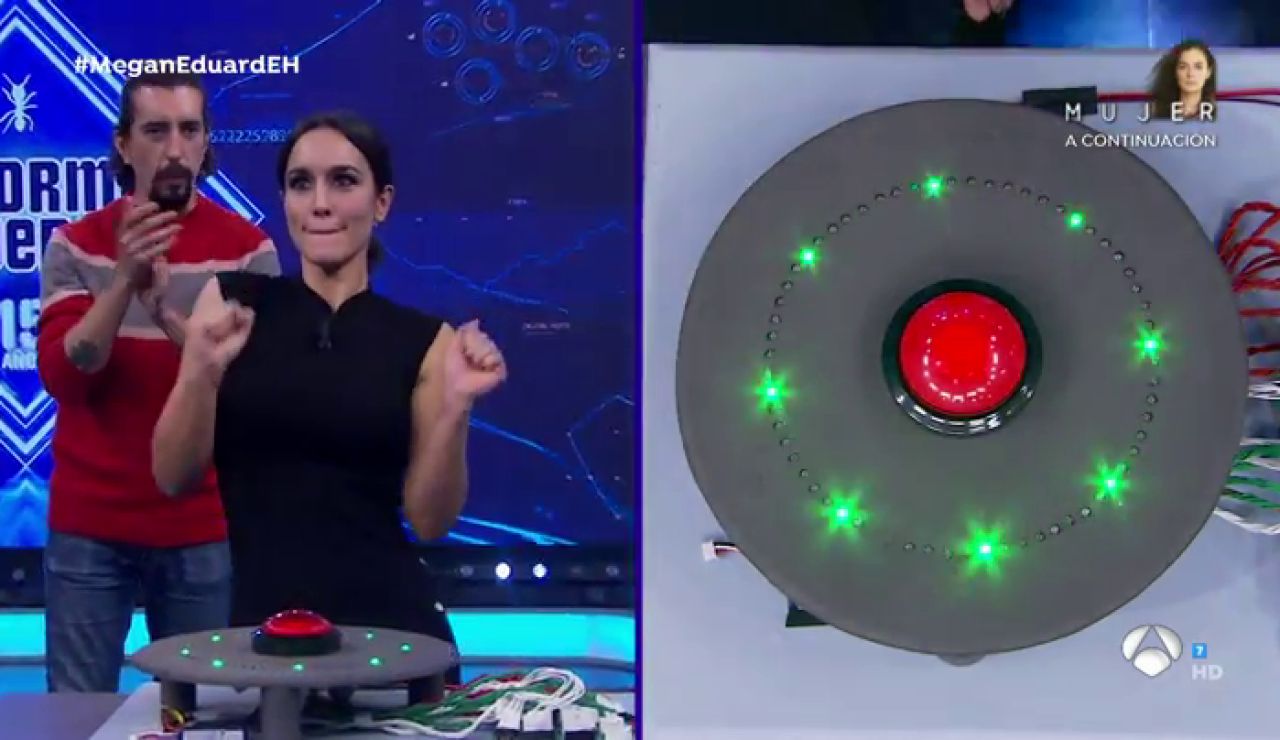 Marron pone a prueba la velocidad de reacción cerebral de Megan Montaner y Eduard Fernández Marron pone a prueba la velocidad de reacción cerebral de Megan Montaner y Eduard Fernández
