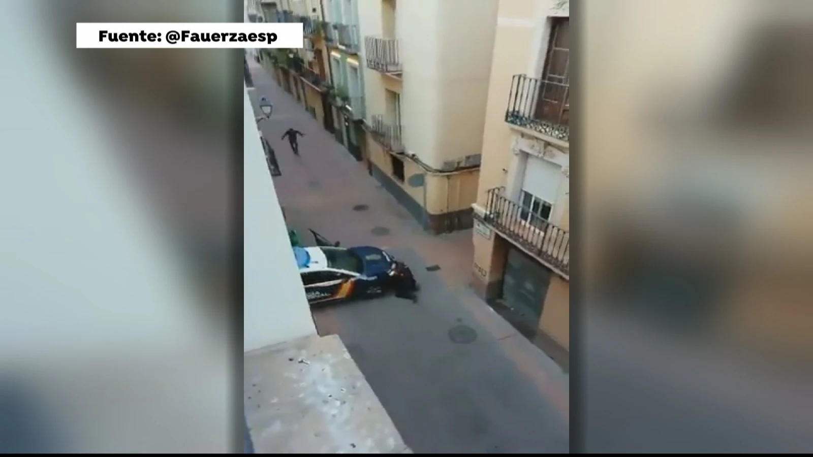 Abatido a tiros un individuo que amenazó con un arma a varias personas en Zaragoza Abatido a tiros un individuo que amenazó con un arma a varias personas en Zaragoza