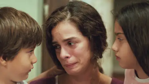 Bahar revela la verdad más dura sobre Sarp a Nisan y Doruk: “Ya no va a volver” Bahar revela la verdad más dura sobre Sarp a Nisan y Doruk: “Ya no va a volver”