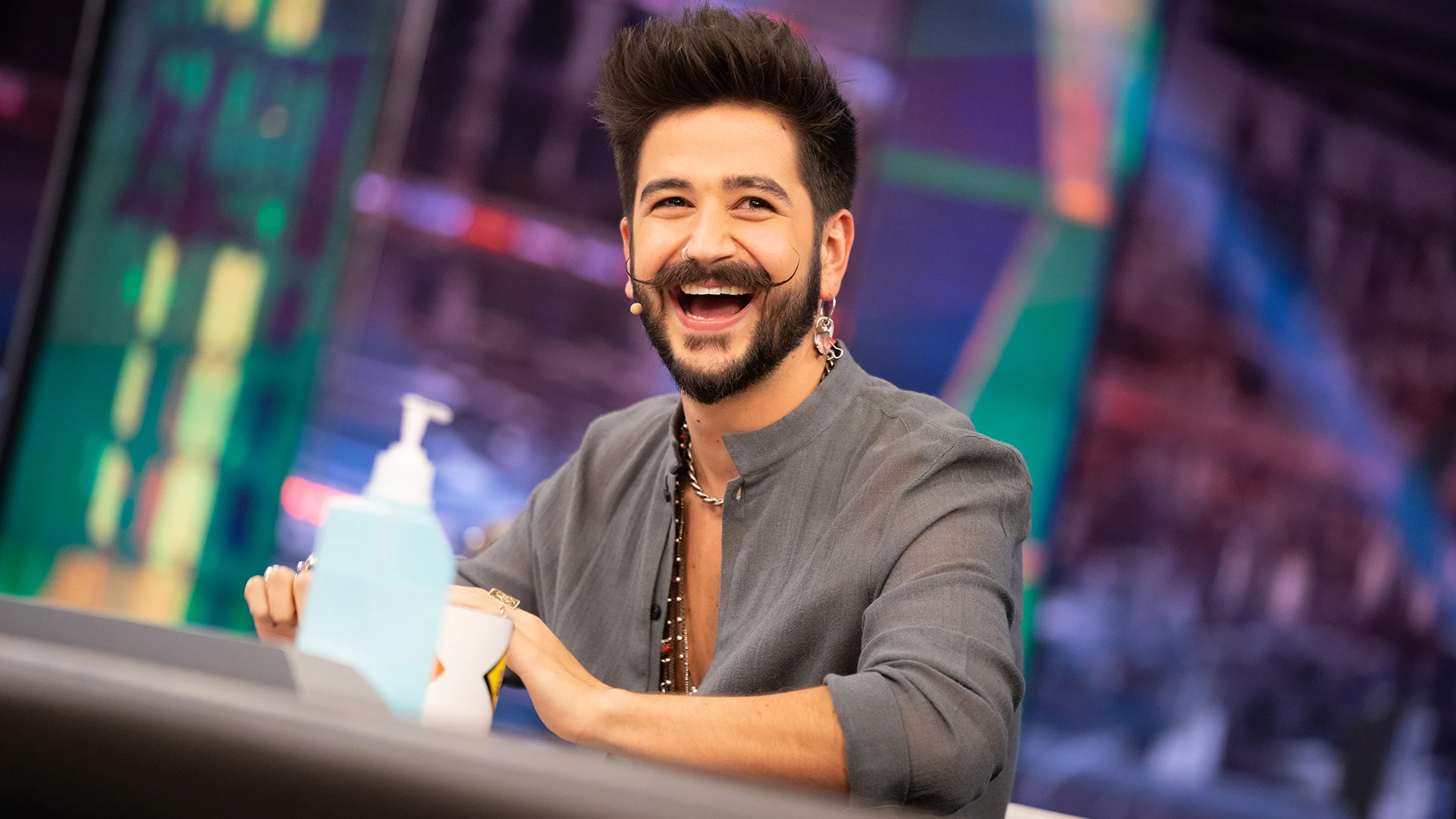 Camilo relata la dura historia sobre su niñez: "Mi infancia fue tan fantástica, que las carencias no se notaban" Camilo relata la dura historia sobre su niñez: "Mi infancia fue tan fantástica, que las carencias no se notaban"