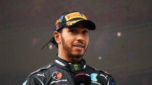 Lewis Hamilton, quinto 'Sir' de la F&oacute;rmula 1