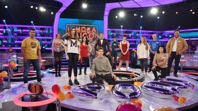 ¡Todos los secretos del programa 2.000 tras las cámaras! Así se hizo el especial '¡Ahora caigo! 2.000, El Musical'