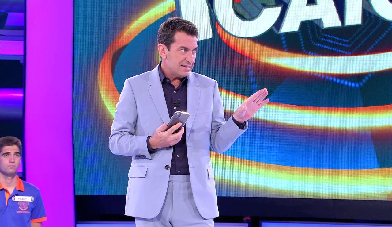 La extraña petición de Arturo Valls al público de '¡Ahora caigo!": "Es una chorrada para vosotros pero muy importante para mí" La extraña petición de Arturo Valls al público de '¡Ahora caigo!": "Es una chorrada para vosotros pero muy importante para mí"
