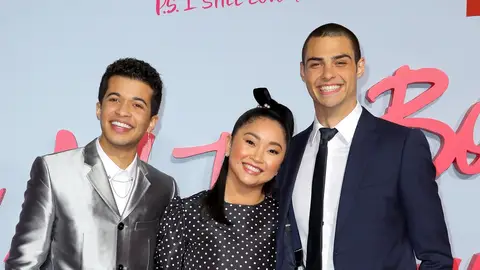 Jordan Fisher, Lana Condor y Noah Centineo de 'A todos los chicos 2' Jordan Fisher, Lana Condor y Noah Centineo de 'A todos los chicos 2'