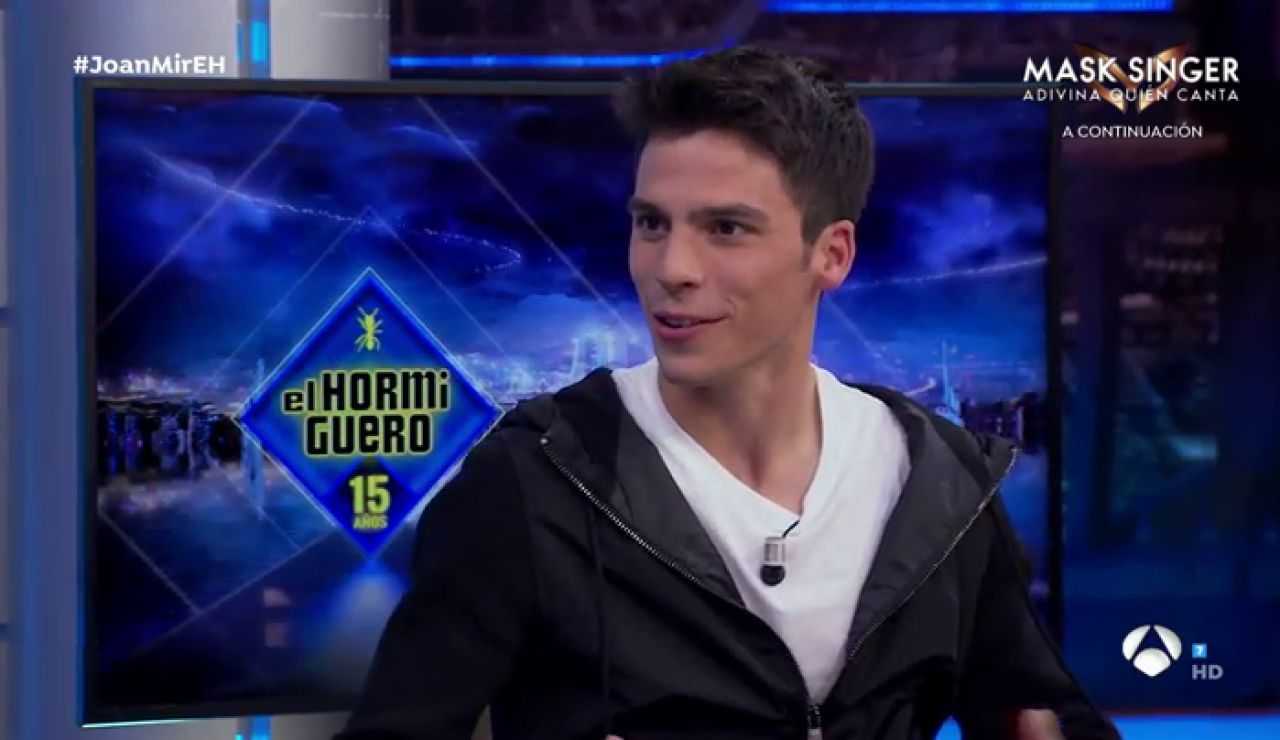 "Si tuvieras hijos, ¿te gustaría que fueran pilotos?", Joan Mir responde en 'El Hormiguero 3.0' "Si tuvieras hijos, ¿te gustaría que fueran pilotos?", Joan Mir responde en 'El Hormiguero 3.0'