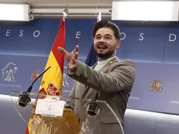 Polémica política por la propuesta de subir impuestos de Rufián en Madrid Polémica política por la propuesta de subir impuestos de Rufián en Madrid