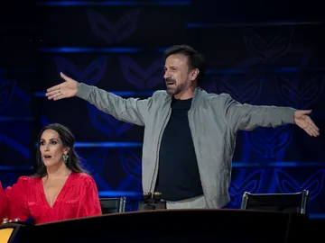 Los investigadores de ‘Mask Singer’ se ‘pelean’ por desvelar la identidad el Robot Los investigadores de ‘Mask Singer’ se ‘pelean’ por desvelar la identidad el Robot