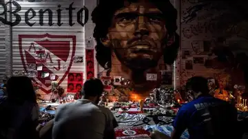 Homenajes a Maradona en el estadio Argentinos Juniors Homenajes a Maradona en el estadio Argentinos Juniors