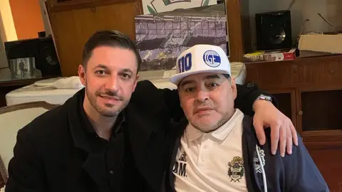 El abogado de Maradona pide que se investigue su muerte por la "criminal idiotez" en la tardanza de las ambulancias El abogado de Maradona pide que se investigue su muerte por la "criminal idiotez" en la tardanza de las ambulancias