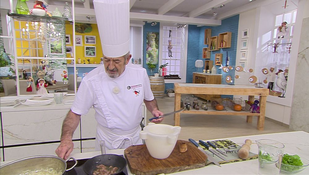 El truco de Karlos Arguiñano para que la salsa tenga un carácter especial