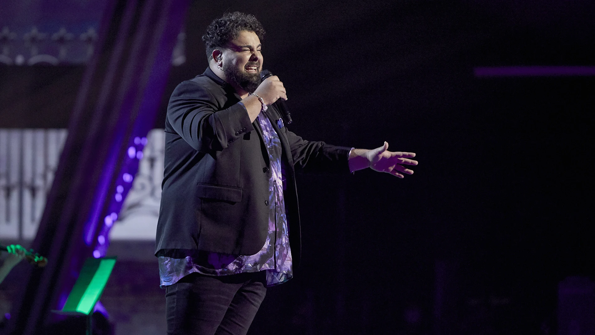 Rafael Ruiz canta 'El trato' en la Semifinal de 'La Voz'