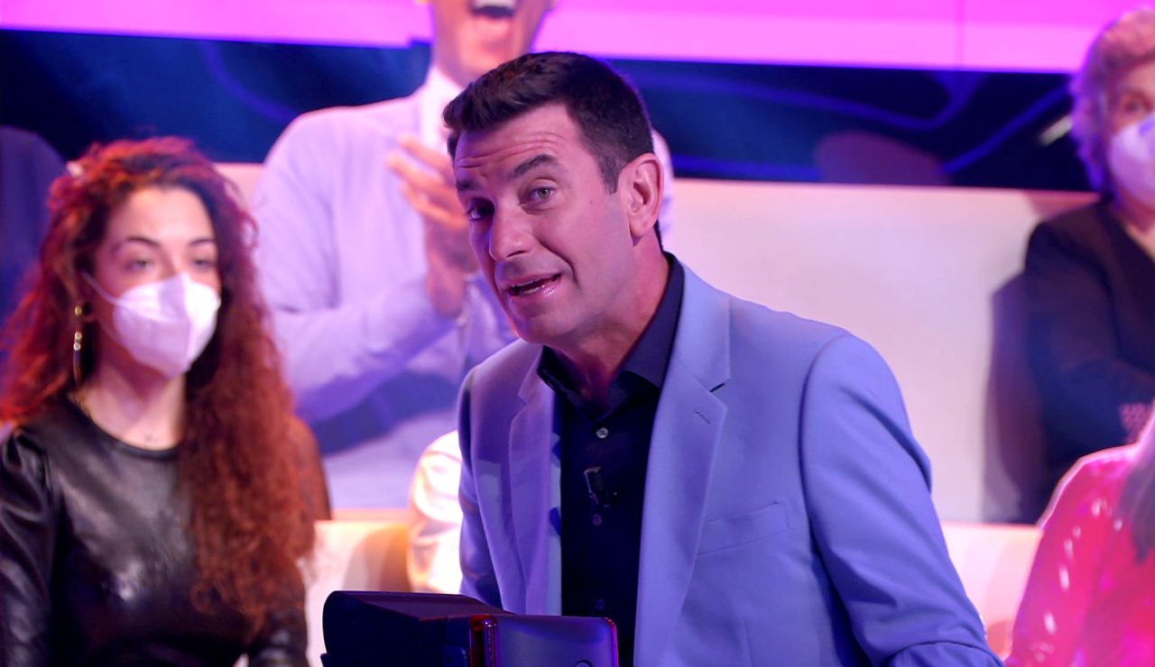 Arturo Valls responde a los rumores sobre ‘¡Ahora caigo!’: ¿Tiene mala relación con su directora y ha pedido su dimisión? Arturo Valls responde a los rumores sobre ‘¡Ahora caigo!’: ¿Tiene mala relación con su directora y ha pedido su dimisión?