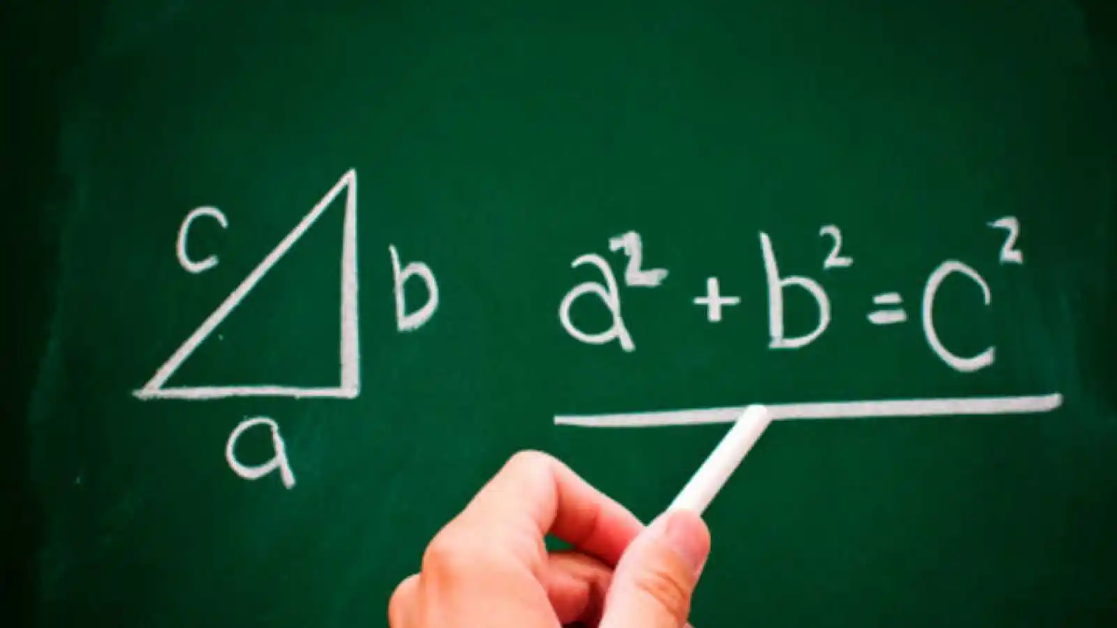 alta de prestigio social y precariedad: Así es el mundo laboral de los profesores de Matemáticas alta de prestigio social y precariedad: Así es el mundo laboral de los profesores de Matemáticas