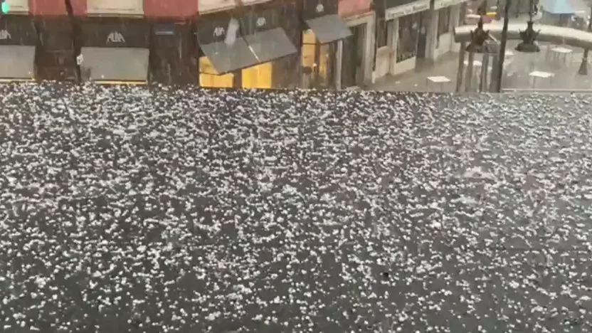 La borrasca atlántica azota con furia la Comunidad Valenciana donde se esperan fuertes precipitaciones La borrasca atlántica azota con furia la Comunidad Valenciana donde se esperan fuertes precipitaciones