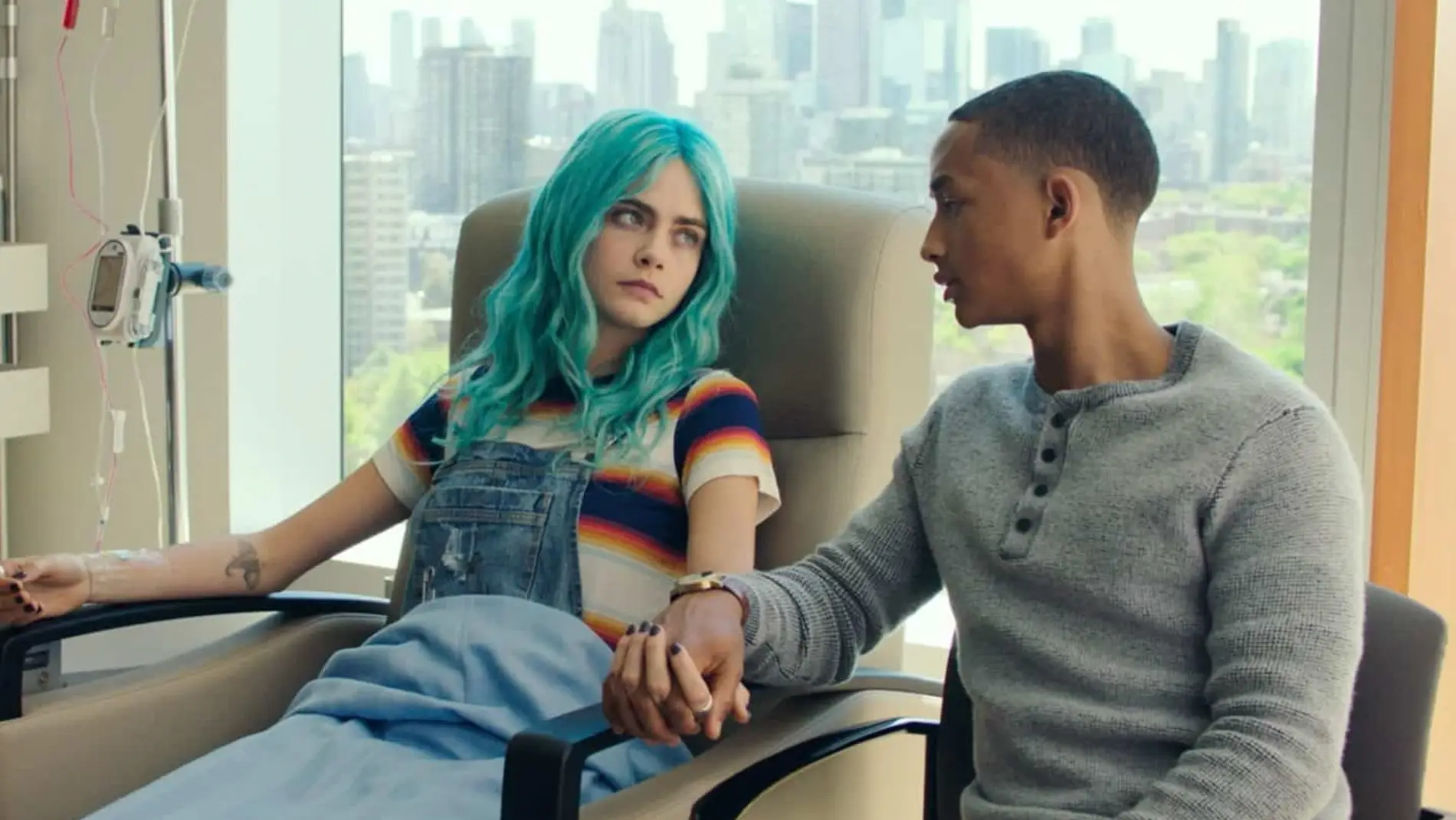 Cara Delevingne y Jaden Smith en 'Life in a Year'