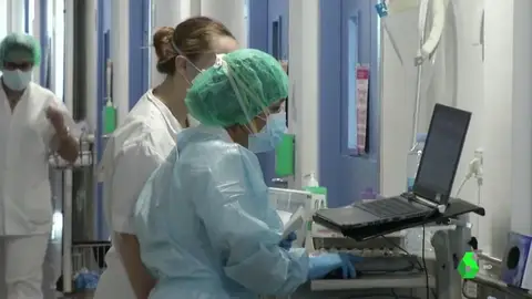 La segunda ola de coronavirus deja más de 15.000 muertos en España La segunda ola de coronavirus deja más de 15.000 muertos en España