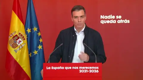 Pedro Sánchez invita a "regalar seguridad" esta Navidad para frenar el coronavirus Pedro Sánchez invita a "regalar seguridad" esta Navidad para frenar el coronavirus