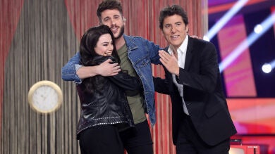 ¡Un momento único! María Isabel y Antonio José cantan ‘Te traigo flores’ en ‘Tu cara me suena’ 