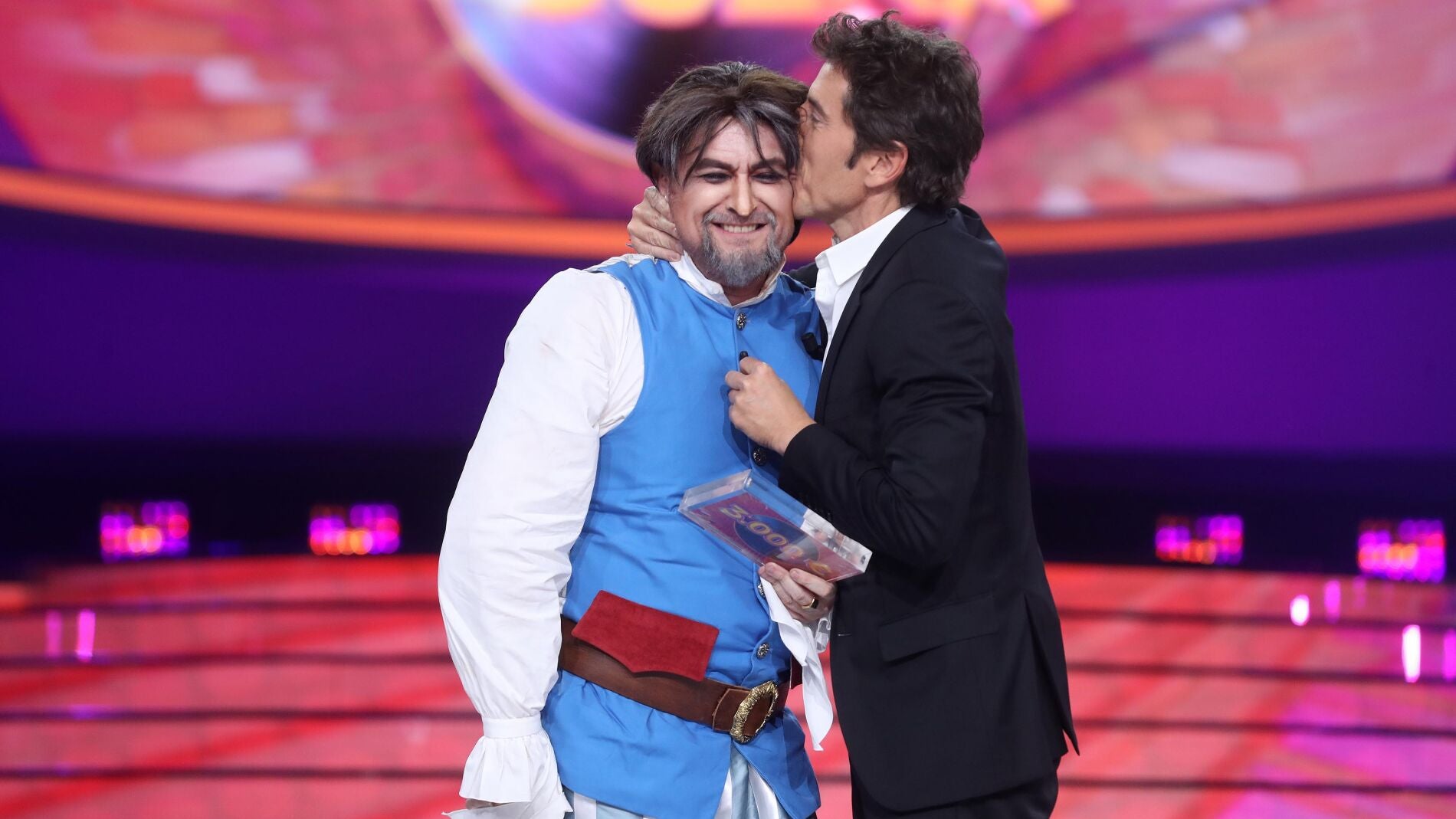El Monaguillo se emociona tras ganar por primera vez en &lsquo;Tu cara me suena&rsquo; en una noche id&iacute;lica como Joaqu&iacute;n Sabina