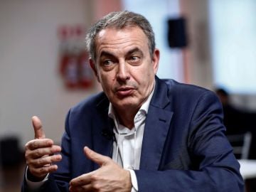 A3 Noticias 1 (30-11-20) José Luis Rodríguez Zapatero aconseja a Pedro Sánchez desoír a Felipe González y Alfonso Guerra: "El ruido no confunde"