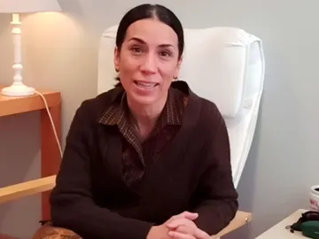 Itziar Miranda: "A punto de dar a luz, propuse una secuencia con otro final porque no quería perderme la boda de Benigna" Itziar Miranda: "A punto de dar a luz, propuse una secuencia con otro final porque no quería perderme la boda de Benigna"