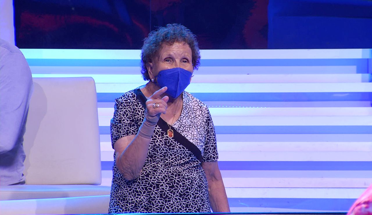 El insólito enfado de Palmira con Arturo Valls en pleno ‘¡Ahora caigo!’: “Me engañas” El insólito enfado de Palmira con Arturo Valls en pleno ‘¡Ahora caigo!’: “Me engañas”