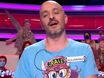 Alejandro sorprende con su pasado musical en ‘Lluvia de estrellas’: ¡imitando a Enrique Bunbury! Alejandro sorprende con su pasado musical en ‘Lluvia de estrellas’: ¡imitando a Enrique Bunbury!