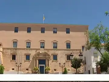 Un entierro en Tarragona origina un brote con 35 personas contagiadas Un entierro en Tarragona origina un brote con 35 personas contagiadas