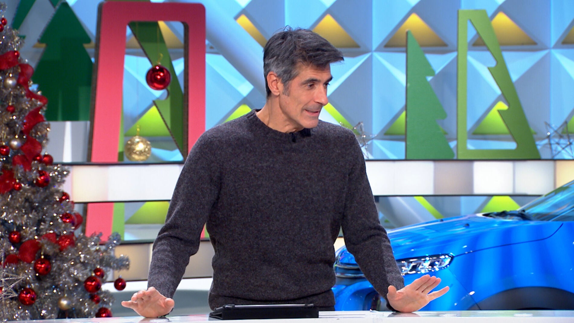 Jorge Fern&aacute;ndez, en shock ante el despiste de los concursantes de &lsquo;La ruleta de la suerte&rsquo;: &ldquo;No lo entiendo&rdquo;