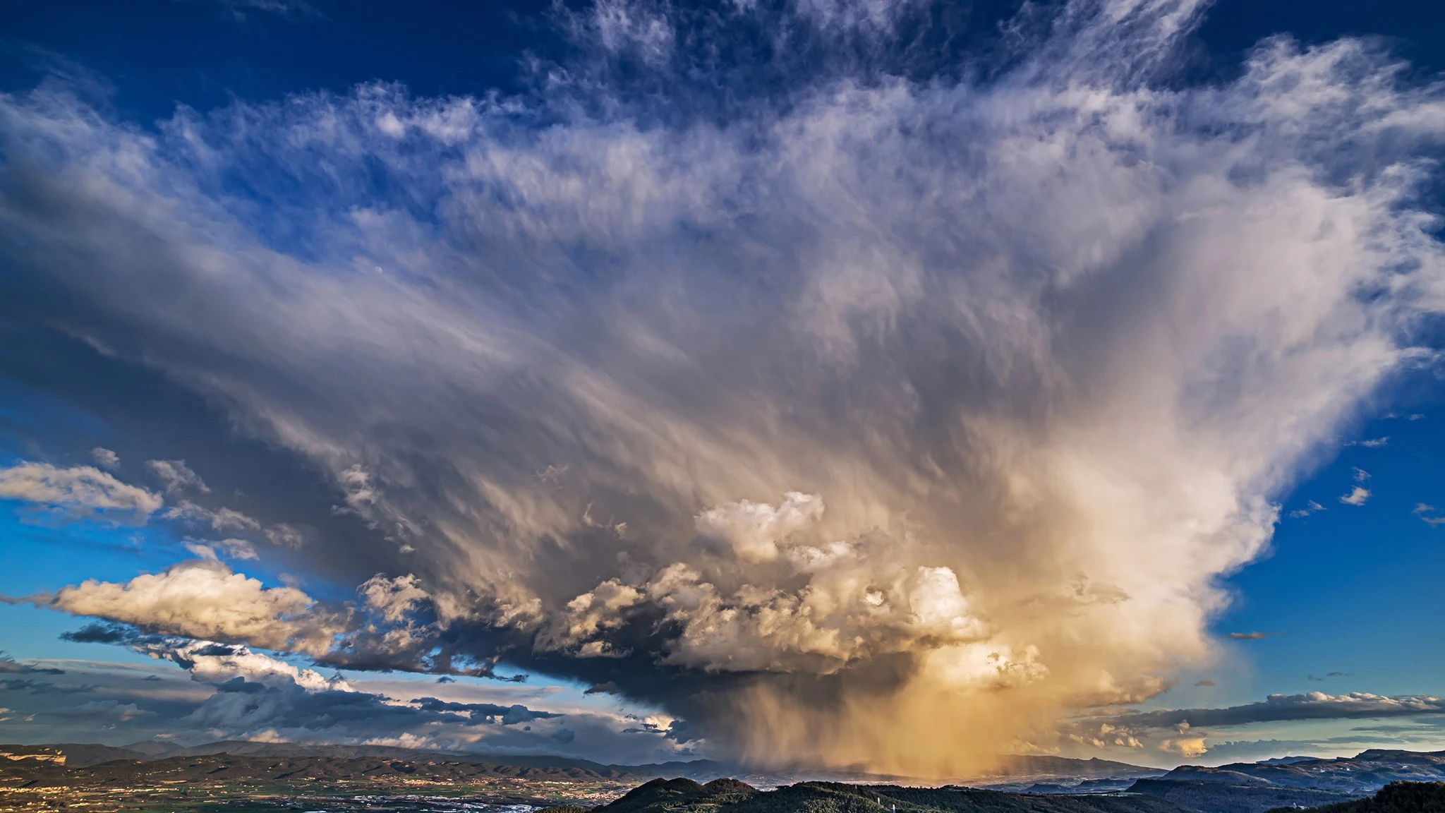 Nube de granizo. Nube de granizo.