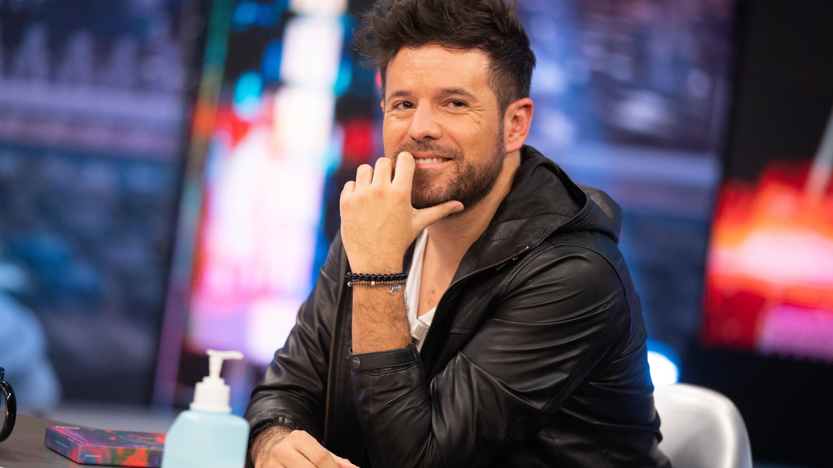 Cantar desnudo encima de un escenario: Pablo López desvela su pesadilla más recurrente en 'El Hormiguero 3.0' Cantar desnudo encima de un escenario: Pablo López desvela su pesadilla más recurrente en 'El Hormiguero 3.0'