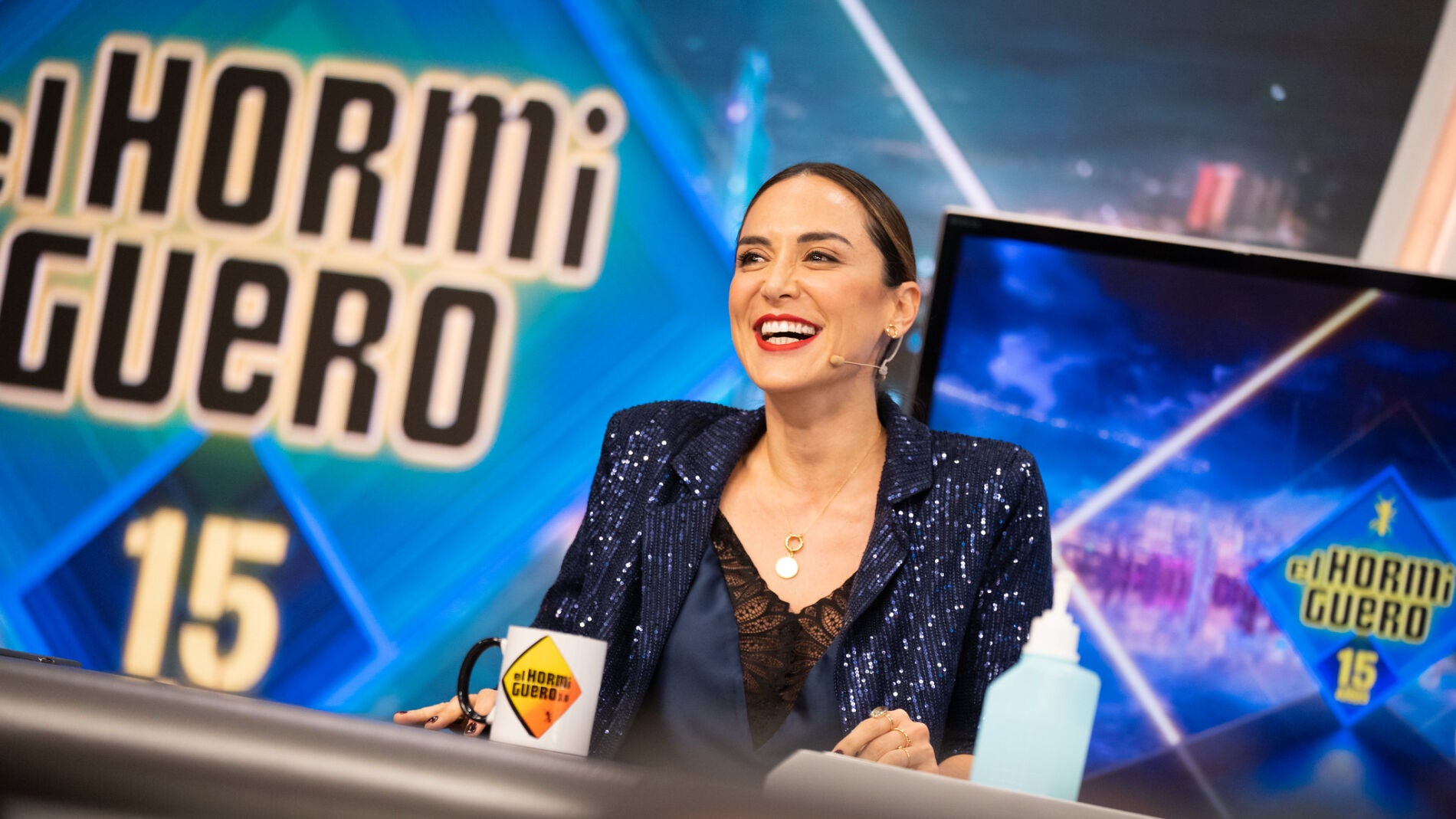 El regalo de Navidad m&aacute;s especial de Tamara Falc&oacute;: un vale por un caballo