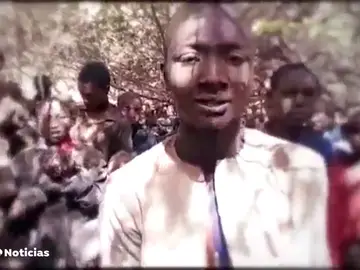 Boko Haram secuestra a 520 estudiantes Boko Haram secuestra a 520 estudiantes