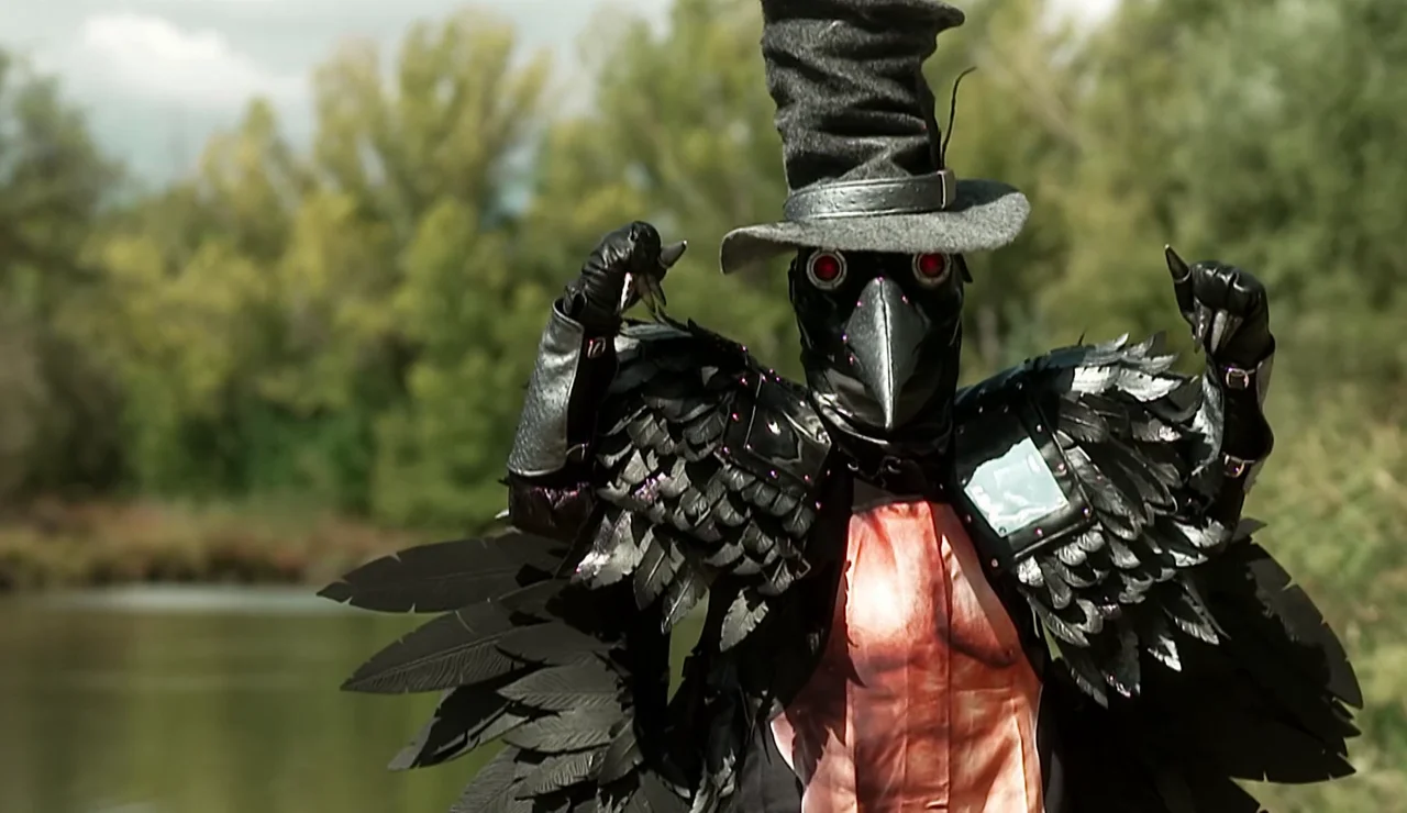 La pista del Cuervo en la Semifinal de ‘Mask Singer’: “Cuido mucho mi cuerpo y mis alas” 