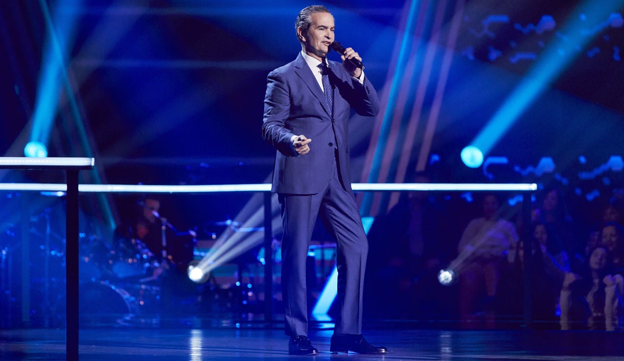 Stefano Palatchi canta ‘L.O.V.E’ en la Semifinal de ‘La Voz Senior’
