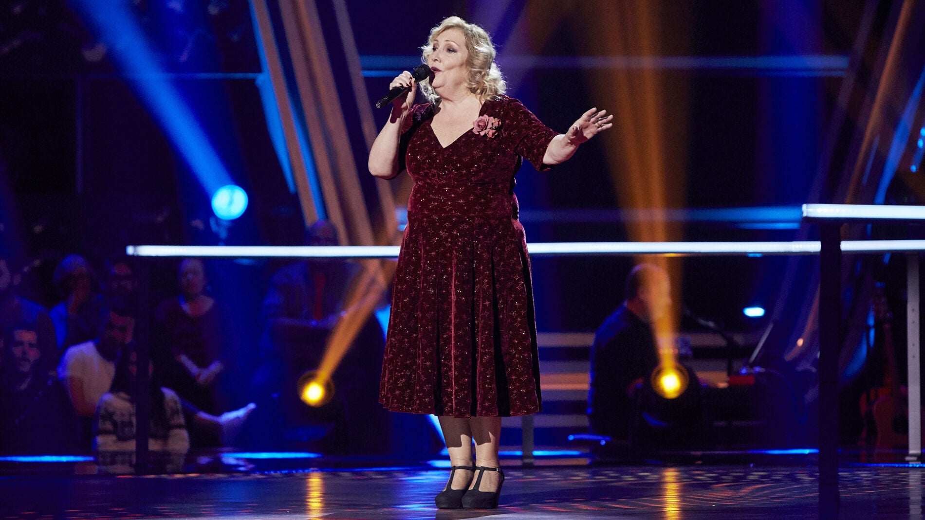 Toni Fuentes canta &lsquo;Sympathique&rsquo; en la Semifinal de &lsquo;La Voz Senior&rsquo;