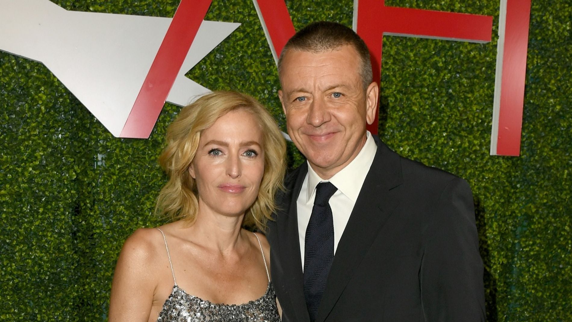 Gillian Anderson y Peter Morgan