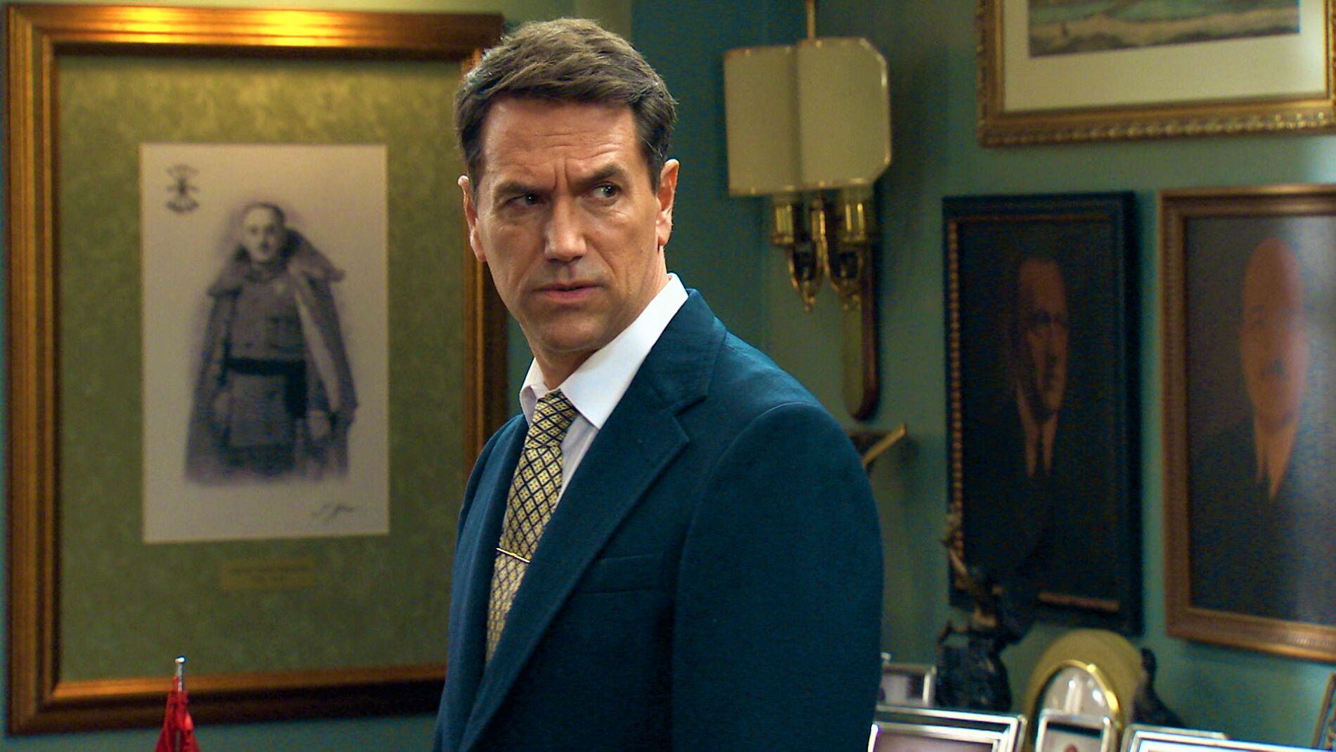 Abel descubre una pista clave para destapar el plan de Beltr&aacute;n