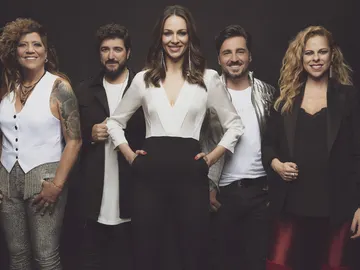 Los ocho finalistas de 'La Voz Senior' tras las decisiones de David Bustamante y Rosana Los ocho finalistas de 'La Voz Senior' tras las decisiones de David Bustamante y Rosana